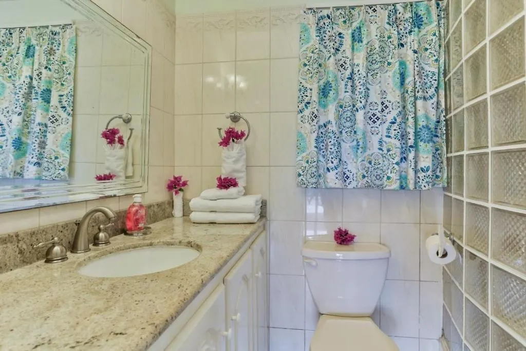 Villa Darcy - Serene 1 Bedroom Villa In Cap Estate With Private Pool Villa